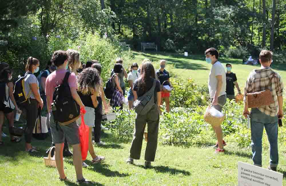 Dispositivo de Audioguía para la Enseñanza al Aire Libre y las Visitas Escolares